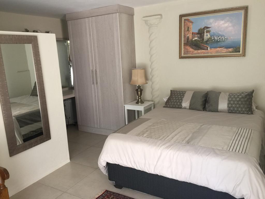 The Rest Guest House Mbombela Esterno foto